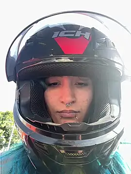 Snapshot of Lunapage chatting on March 3, 2025, 1:12 pm Lunapage online show from March 3, 2025, 1:12 pm