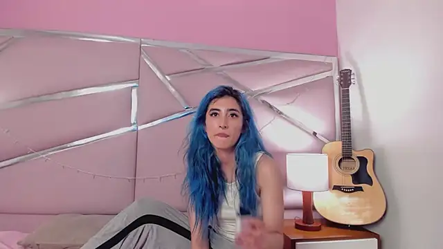 Snapshot of Lunapage chatting on March 21, 2025, 10:17 pm Lunapage online show from March 21, 2025, 10:17 pm