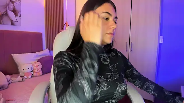 Snapshot of mia_nevaeh chatting on November 10, 2025, 9:09 pm mia nevaeh online show from November 10, 2025, 9:09 pm