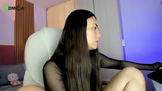 Snapshot of mia_nevaeh chatting on June 19, 2026, 8:47 pm mia nevaeh online show from June 19, 2026, 8:47 pm