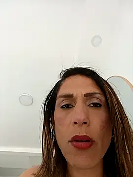 Corina hot online show from March 10, 2026, 9:19 pm