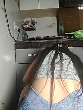 Snapshot of Manpreet_kaur21 chatting on November 15, 2025, 6:17 am Manpreet kaur21 online show from November 15, 2025, 6:17 am