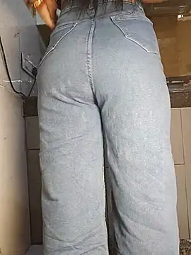 Snapshot of Manpreet_kaur21 chatting on December 5, 2025, 6:23 am Manpreet kaur21 online show from December 5, 2025, 6:23 am