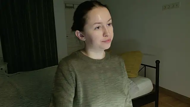 VioletCatt online show from October 24, 2025, 5:39 am