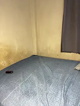 mayemarc online show from February 6, 2026, 2:18 am