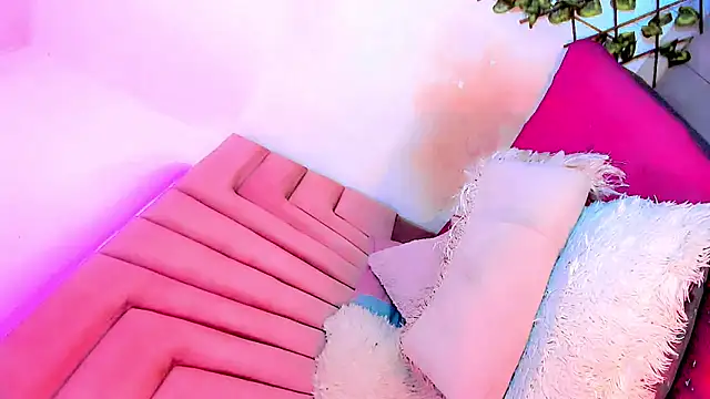 gilbanys 22 online show from October 13, 2025, 7:21 am