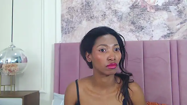 SabrinaDevill online show from December 19, 2025, 1:02 pm