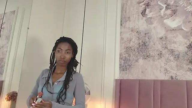 SabrinaDevill online show from March 3, 2026, 1:18 pm