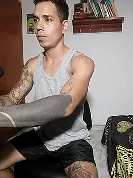 chero 95 online show from November 19, 2025, 9:26 pm