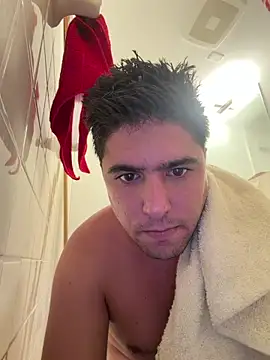 elwhite1996 online show from December 17, 2025, 12:04 am