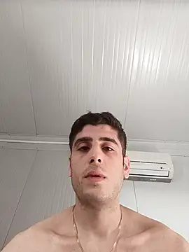 Snapshot of arenn1997 chatting on November 20, 2025, 12:06 pm arenn1997 online show from November 20, 2025, 12:06 pm