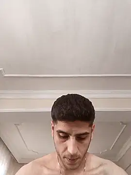 Snapshot of arenn1997 chatting on October 17, 2025, 1:02 pm arenn1997 online show from October 17, 2025, 1:02 pm