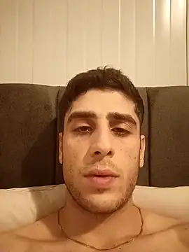 arenn1997 online show from February 1, 2026, 10:08 pm