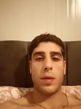 arenn1997 online show from January 15, 2026, 12:14 am