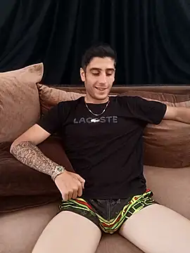 Snapshot of arenn1997 chatting on October 10, 2025, 12:28 pm arenn1997 online show from October 10, 2025, 12:28 pm