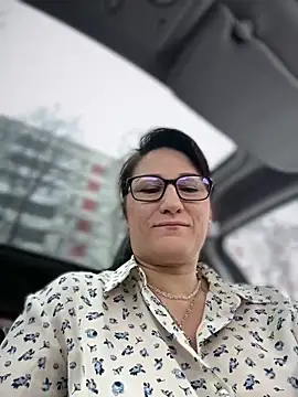 Snapshot of ZhenjaPoledance chatting on February 27, 2026, 8:03 am ZhenjaPoledance online show from February 27, 2026, 8:03 am