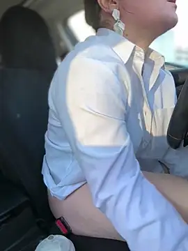 Snapshot of ZhenjaPoledance chatting on February 5, 2026, 7:26 am ZhenjaPoledance online show from February 5, 2026, 7:26 am