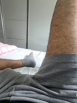 Snapshot of Hardmard chatting on April 3, 2026, 2:56 pm Hardmard online show from April 3, 2026, 2:56 pm