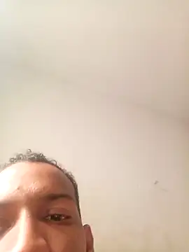 Snapshot of Ursonego chatting on October 12, 2025, 6:53 pm Ursonego online show from October 12, 2025, 6:53 pm