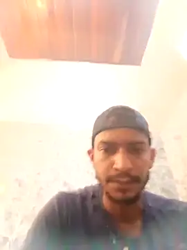 Snapshot of Ursonego chatting on September 12, 2025, 9:03 pm Ursonego online show from September 12, 2025, 9:03 pm