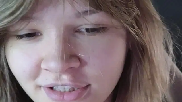 LitaBrom online show from September 20, 2025, 1:32 am