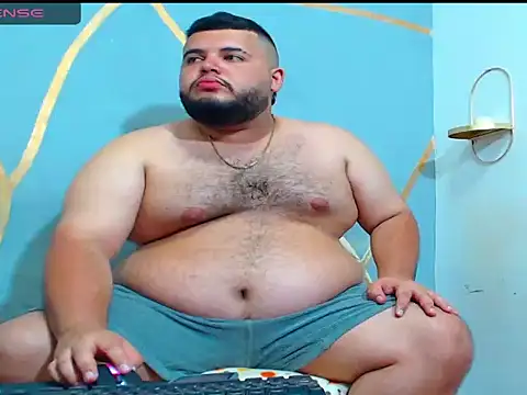 Snapshot of damian_chubby chatting on November 13, 2025, 3:43 am damian chubby online show from November 13, 2025, 3:43 am