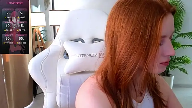 Snapshot of Meow_babe chatting on February 11, 2025, 10:47 am Meow babe online show from February 11, 2025, 10:47 am