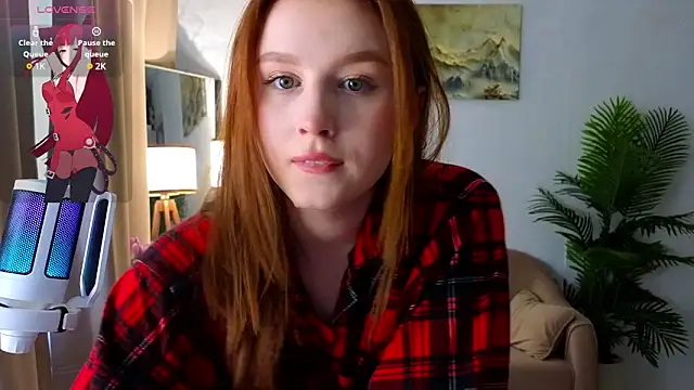 Snapshot of Meow_babe chatting on March 12, 2025, 8:41 am Meow babe online show from March 12, 2025, 8:41 am