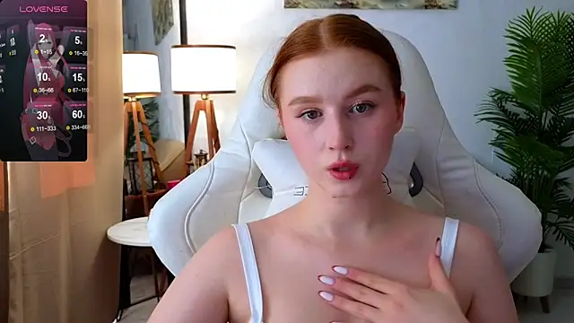 Snapshot of Meow_babe chatting on February 20, 2025, 10:27 am Meow babe online show from February 20, 2025, 10:27 am