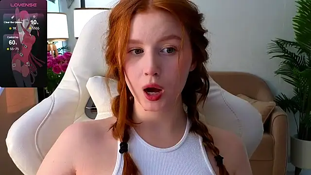 Snapshot of Meow_babe chatting on February 17, 2025, 10:18 am Meow babe online show from February 17, 2025, 10:18 am