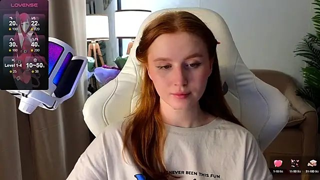 Snapshot of Meow_babe chatting on March 1, 2025, 2:59 am Meow babe online show from March 1, 2025, 2:59 am