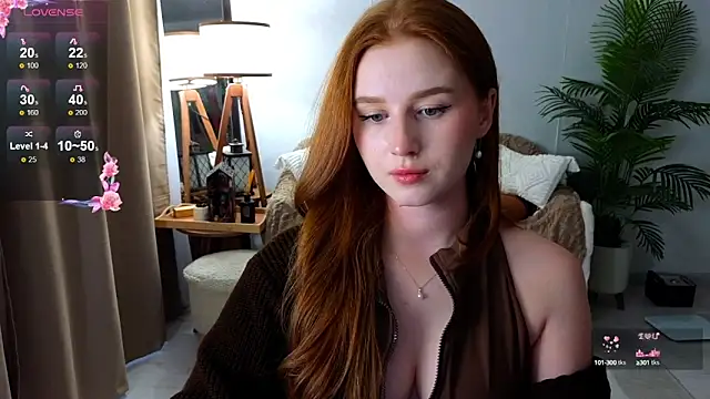 Snapshot of Meow_babe chatting on September 28, 2025, 12:12 pm Meow babe online show from September 28, 2025, 12:12 pm