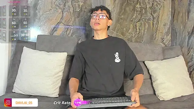 Snapshot of Daviid_laidd chatting on December 1, 2025, 7:15 pm Daviid laidd online show from December 1, 2025, 7:15 pm