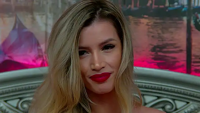 Snapshot of IvySamek chatting on March 4, 2025, 3:00 am IvySamek online show from March 4, 2025, 3:00 am