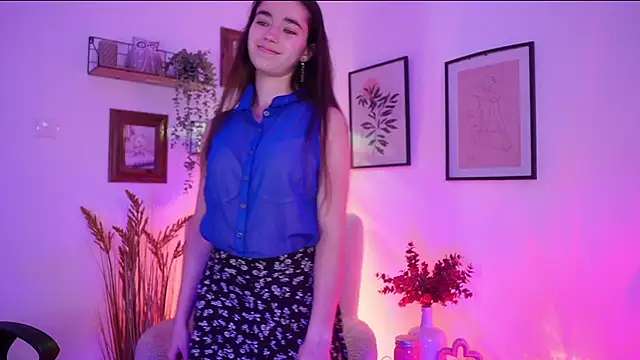 Snapshot of Gia_Paige18 chatting on October 30, 2025, 2:14 pm Gia Paige18 online show from October 30, 2025, 2:14 pm