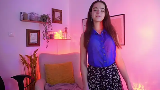 Snapshot of Gia_Paige18 chatting on September 12, 2025, 8:25 am Gia Paige18 online show from September 12, 2025, 8:25 am