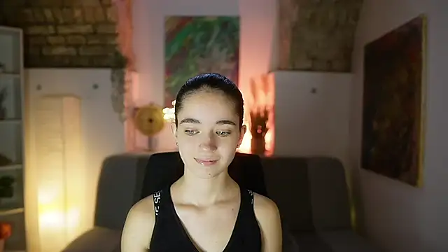 Snapshot of Gia_Paige18 chatting on March 13, 2025, 12:13 pm Gia Paige18 online show from March 13, 2025, 12:13 pm