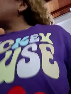 ELLA KELLY online show from March 11, 2026, 11:37 am