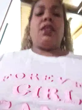 Snapshot of ELLA_KELLY chatting on February 25, 2026, 11:43 am ELLA KELLY online show from February 25, 2026, 11:43 am