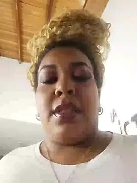 Snapshot of ELLA_KELLY chatting on February 7, 2026, 11:51 am ELLA KELLY online show from February 7, 2026, 11:51 am