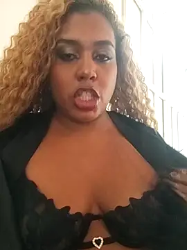 Snapshot of ELLA_KELLY chatting on February 3, 2026, 12:10 pm ELLA KELLY online show from February 3, 2026, 12:10 pm