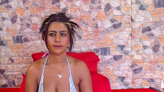 Snapshot of EroticSexyStripper chatting on November 5, 2025, 2:47 am EroticSexyStripper online show from November 5, 2025, 2:47 am