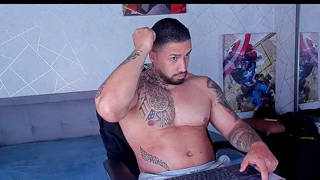 Cristian Walker online show from April 12, 2026, 12:08 pm