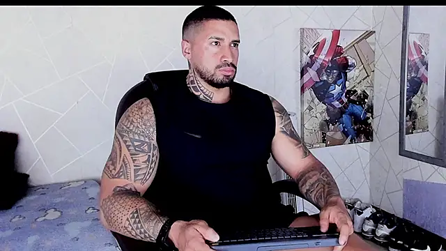 Snapshot of Cristian_Walker chatting on January 6, 2026, 9:57 am Cristian Walker online show from January 6, 2026, 9:57 am