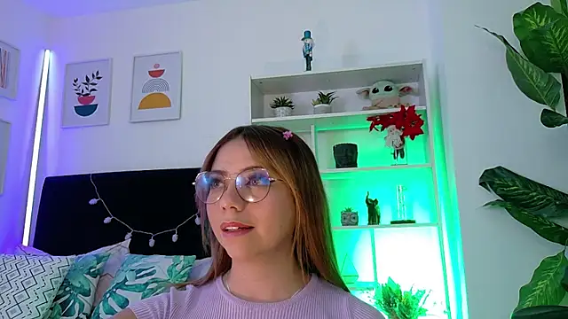 melany naa online show from January 22, 2025, 1:20 am