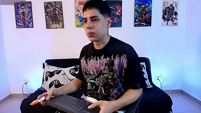 Snapshot of jonathanjoestar_ chatting on April 26, 2026, 9:23 pm jonathanjoestar online show from April 26, 2026, 9:23 pm