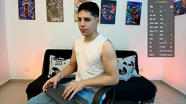 Snapshot of jonathanjoestar_ chatting on May 28, 2026, 9:54 pm jonathanjoestar online show from May 28, 2026, 9:54 pm