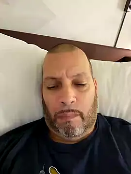 Just2much online show from October 9, 2025, 1:44 pm