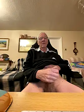 Snapshot of cutaboverest chatting on November 26, 2025, 4:07 pm cutaboverest online show from November 26, 2025, 4:07 pm