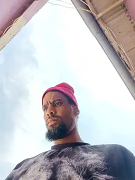 Snapshot of Tigermanboy chatting on November 1, 2025, 7:57 am Tigermanboy online show from November 1, 2025, 7:57 am